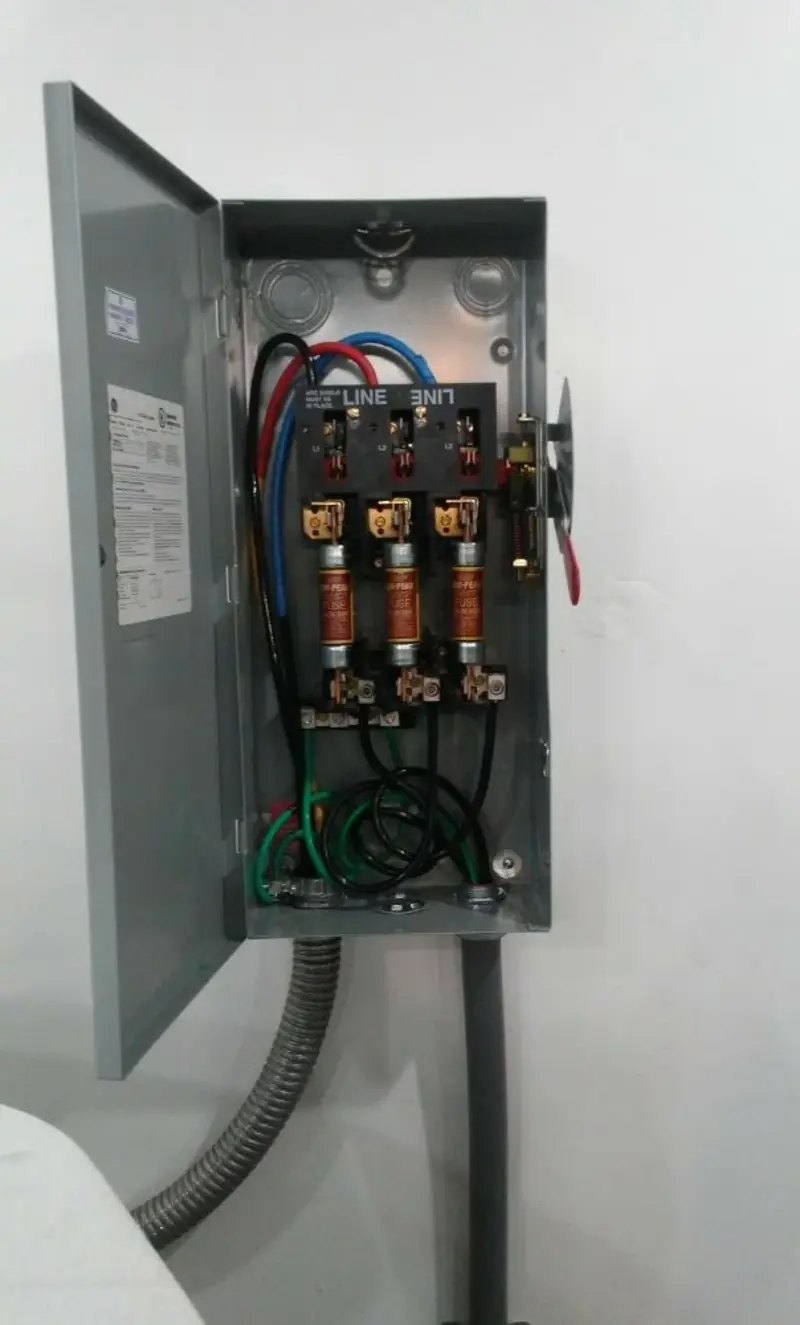 Three-phase disconnect switch installed for Electrical Wiring & Rewiring in Pensacola